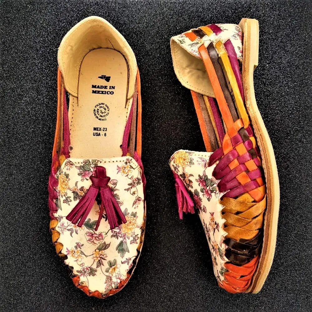 Beautiful Handmade Floral Women's Huarache Shoes