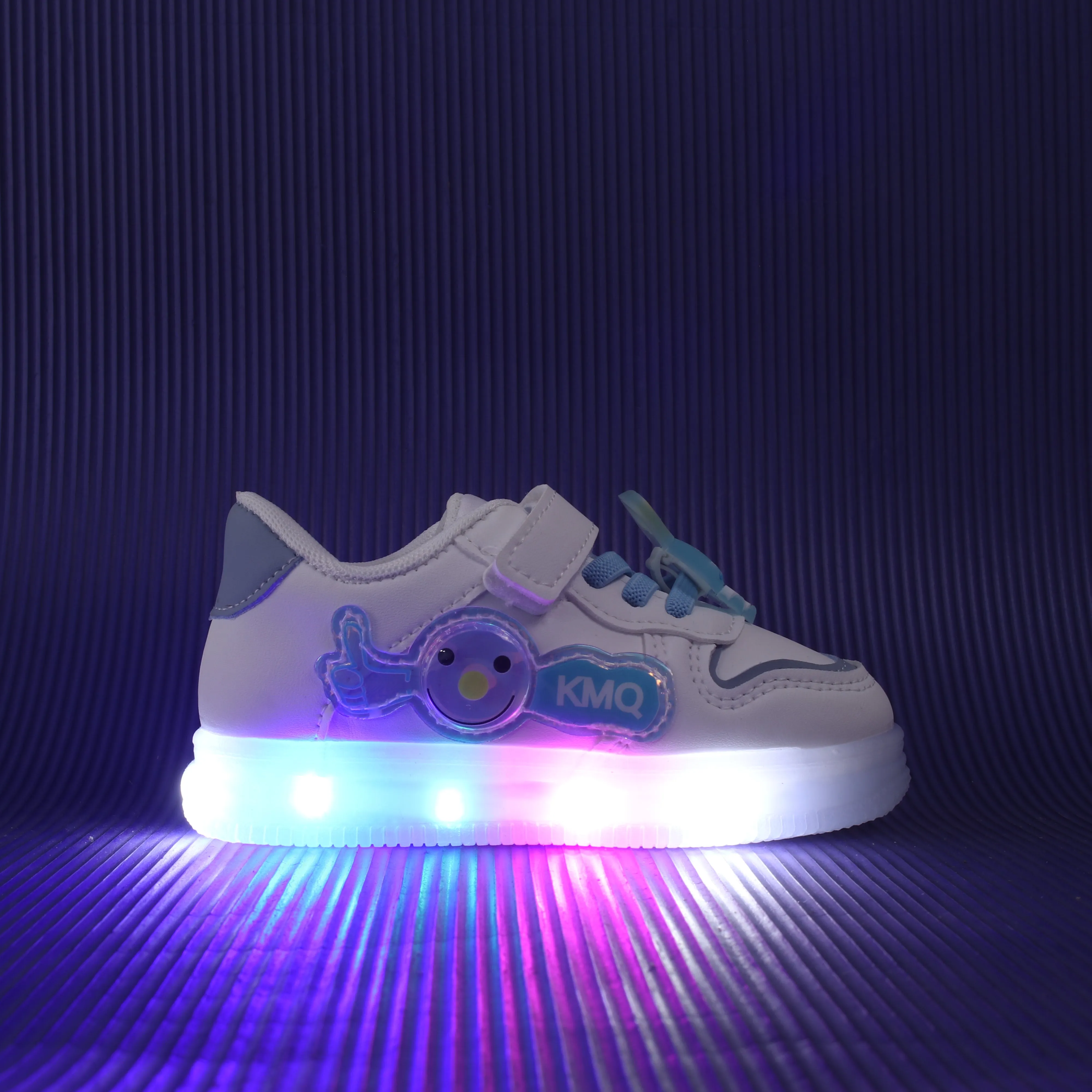 Charm Applique Velcro Closure Led Shoes - White & Blue