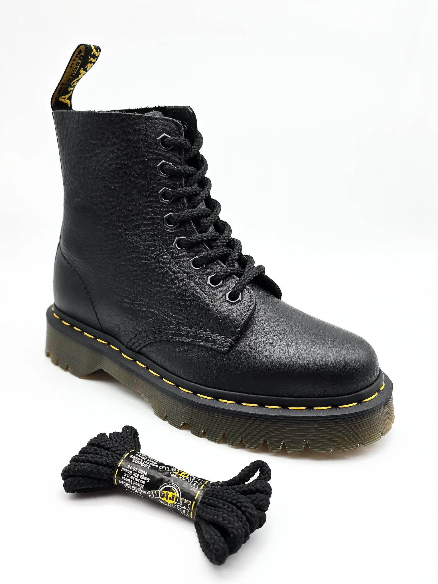 DR. MARTENS BLACK LACES 120cm