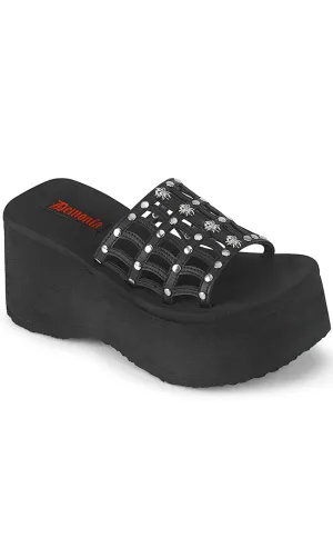 FUNN-13 Black Spiderweb Platform Sandals