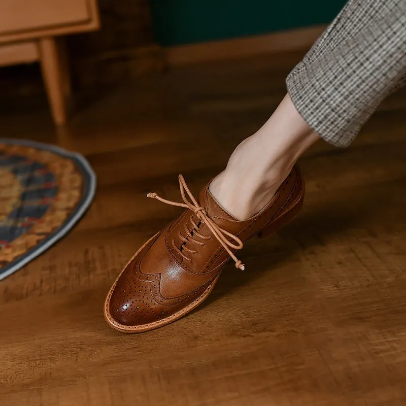 Oxford Tie Shoes for Women Genuine Leather Brogue Shoes in Brown/Black