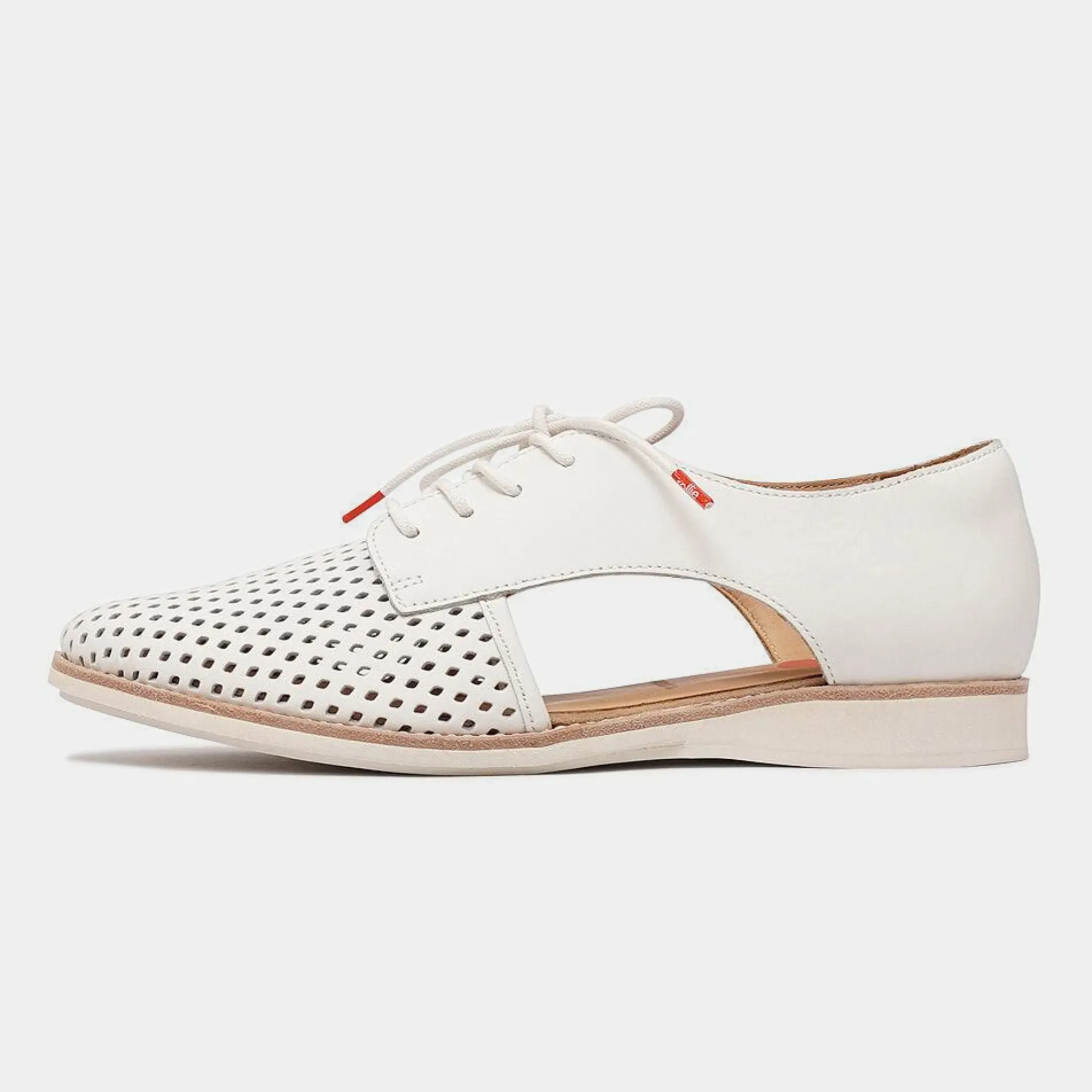 Sidecut Punch Sports White Leather Lace Up Flats