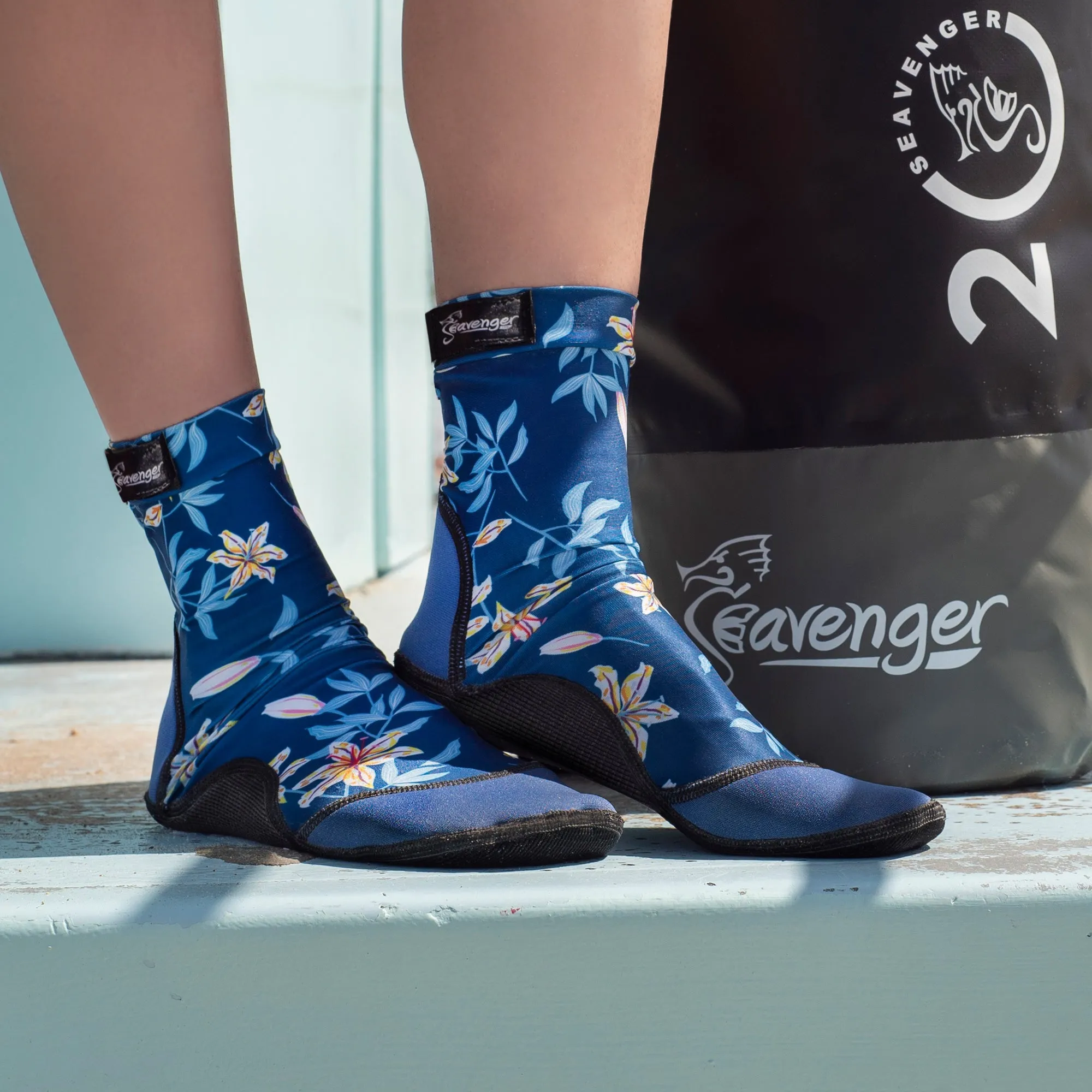 Tall SeaSnug Beach Socks - Dark Floral