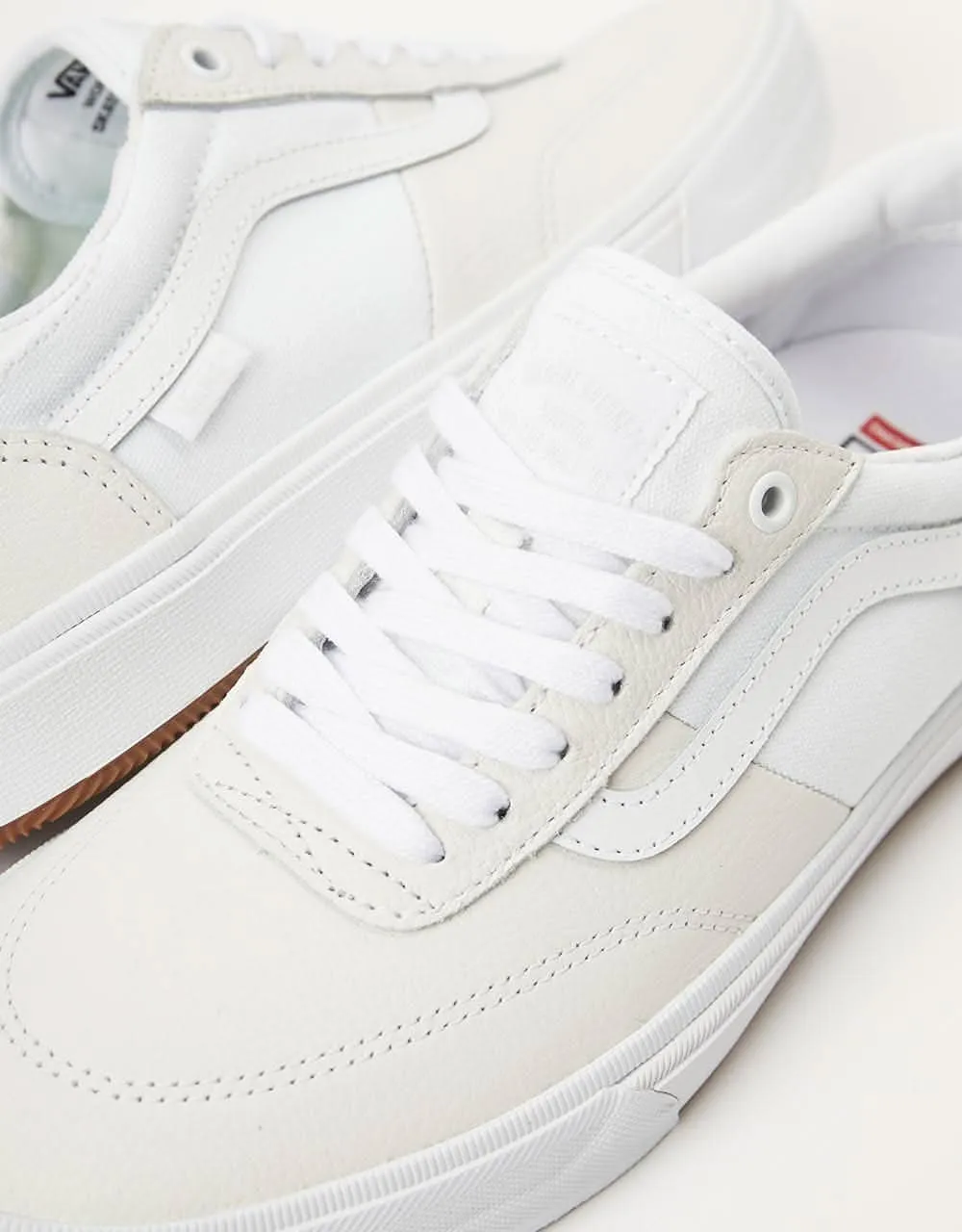 Vans Gilbert Crockett Skate Shoes - White/White