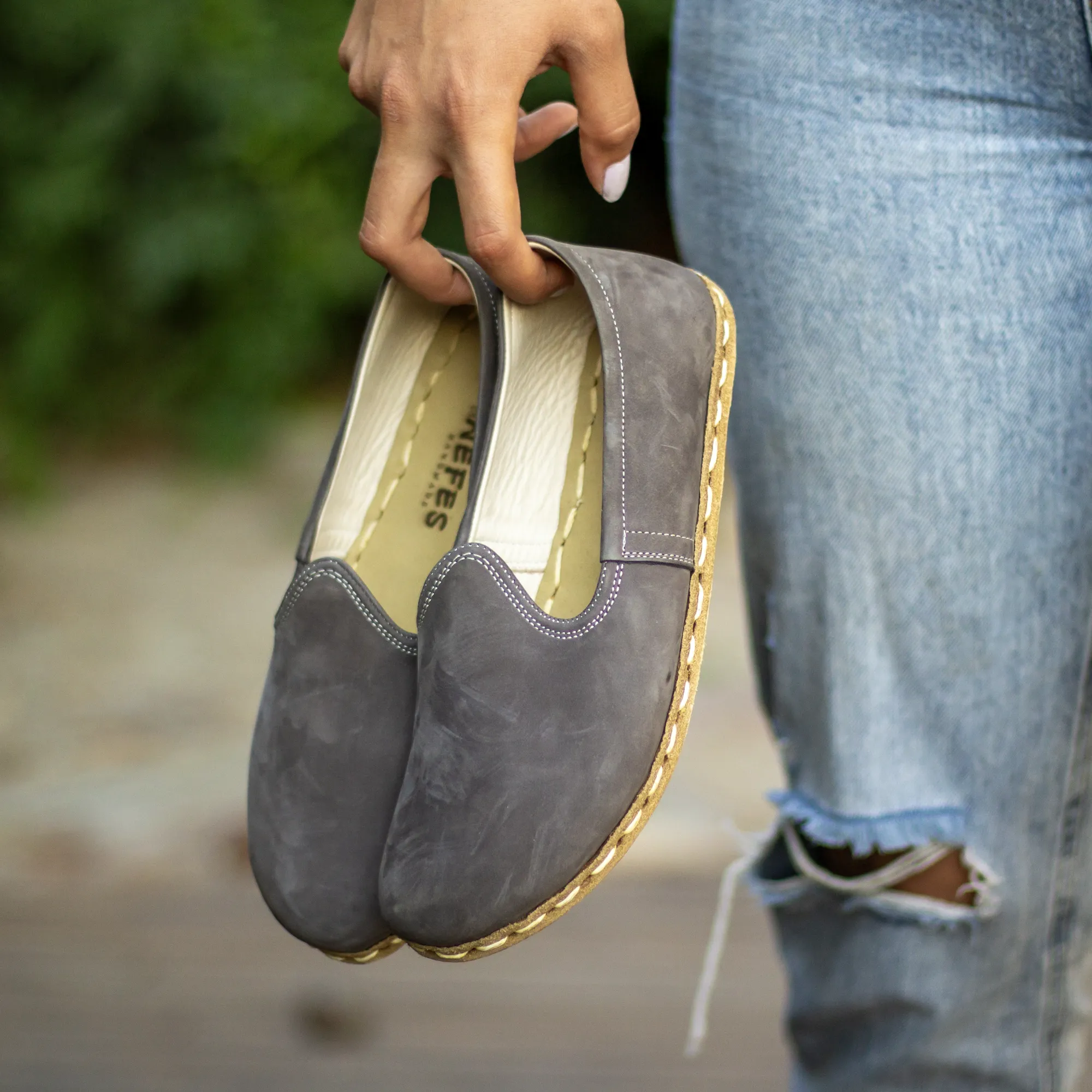 Women's Barefoot Grounding Shoes - Nubuck Gray