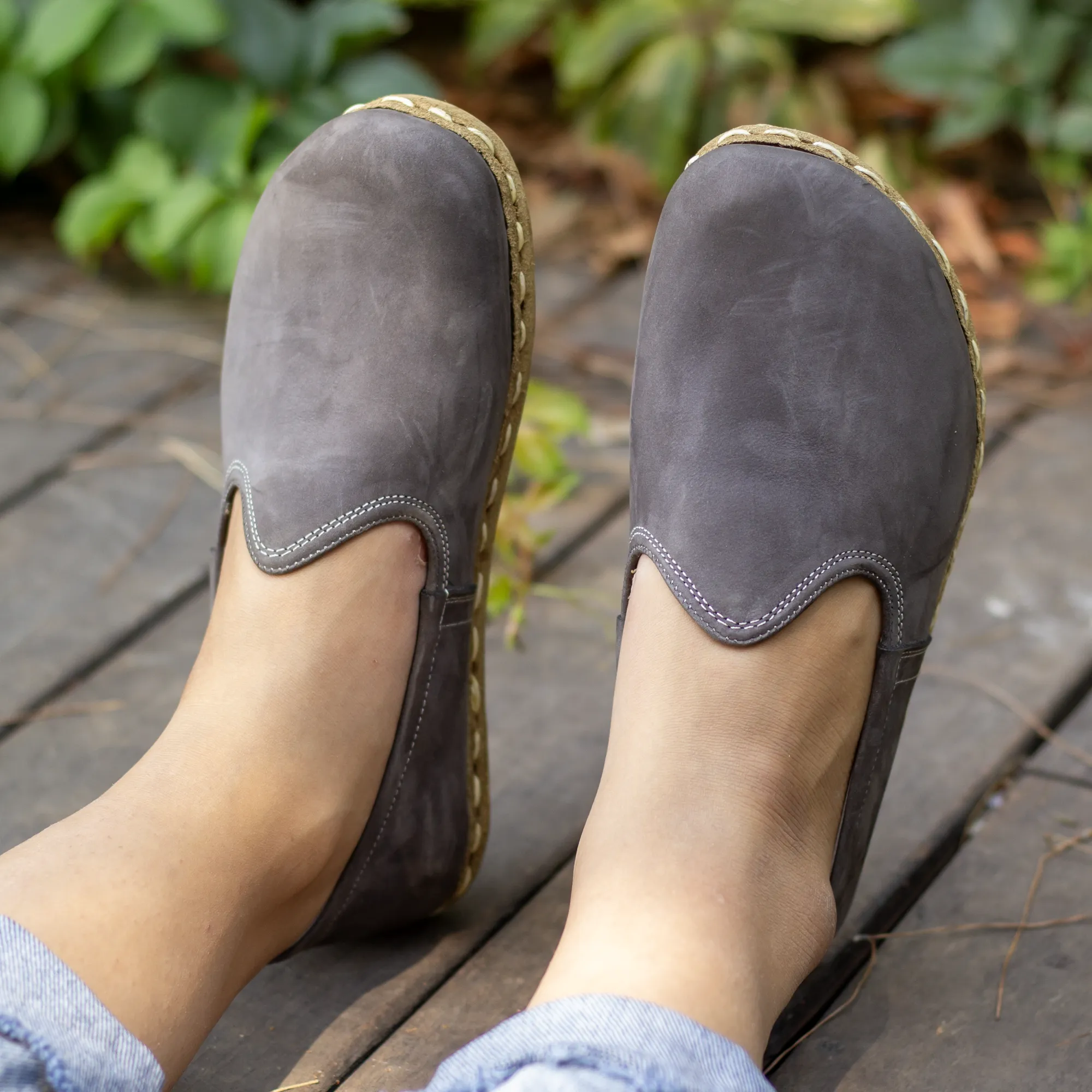 Women's Barefoot Grounding Shoes - Nubuck Gray