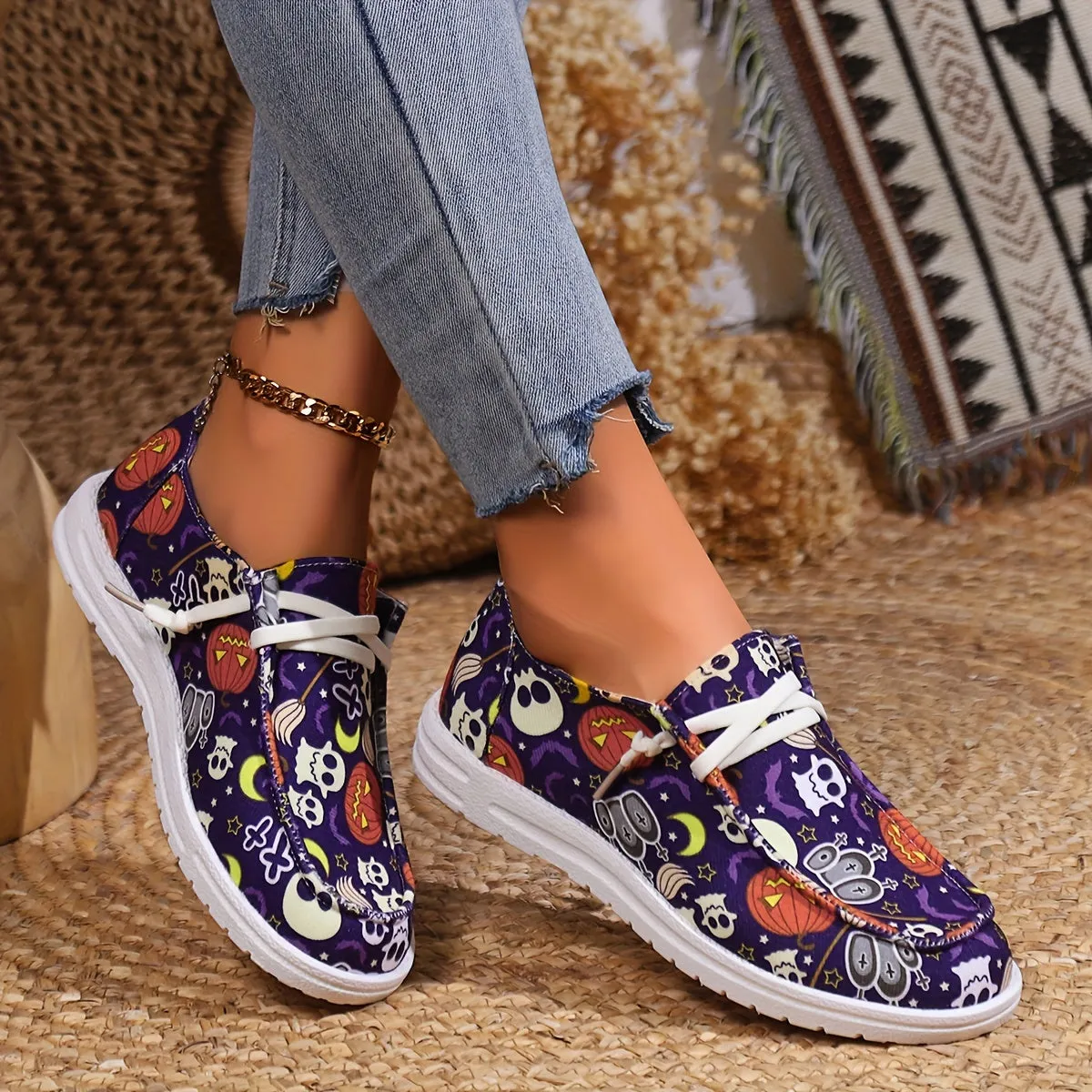 Women's Halloween Horror-Style Skateboard Shoes | Non-Slip Flat Shoes with Soft Bottom Skate Shoes | Lightweight Lace-Up Outdoor Shoes