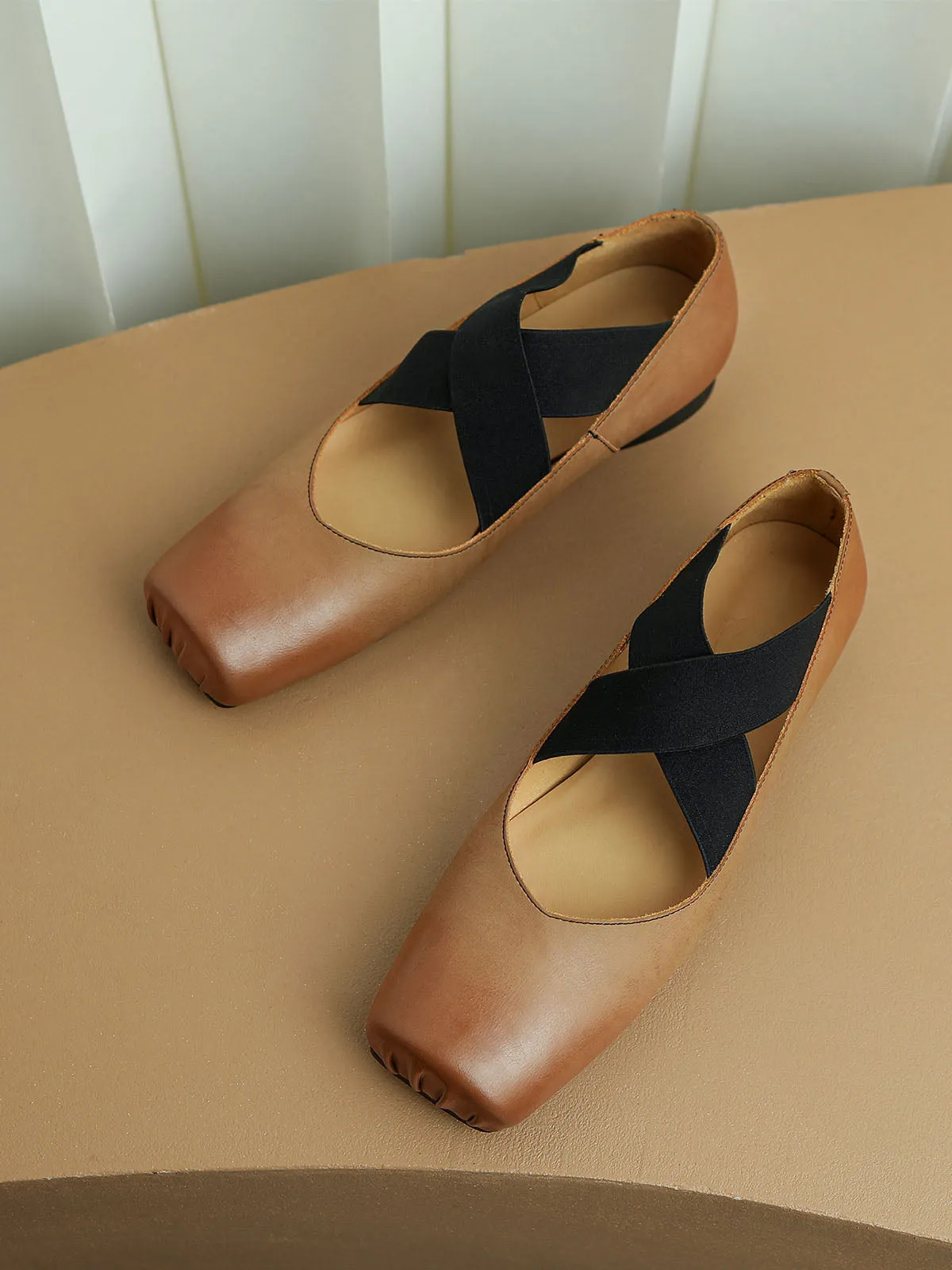 Women's Square Toe Mary Jane Solid Color Leather Ballerina